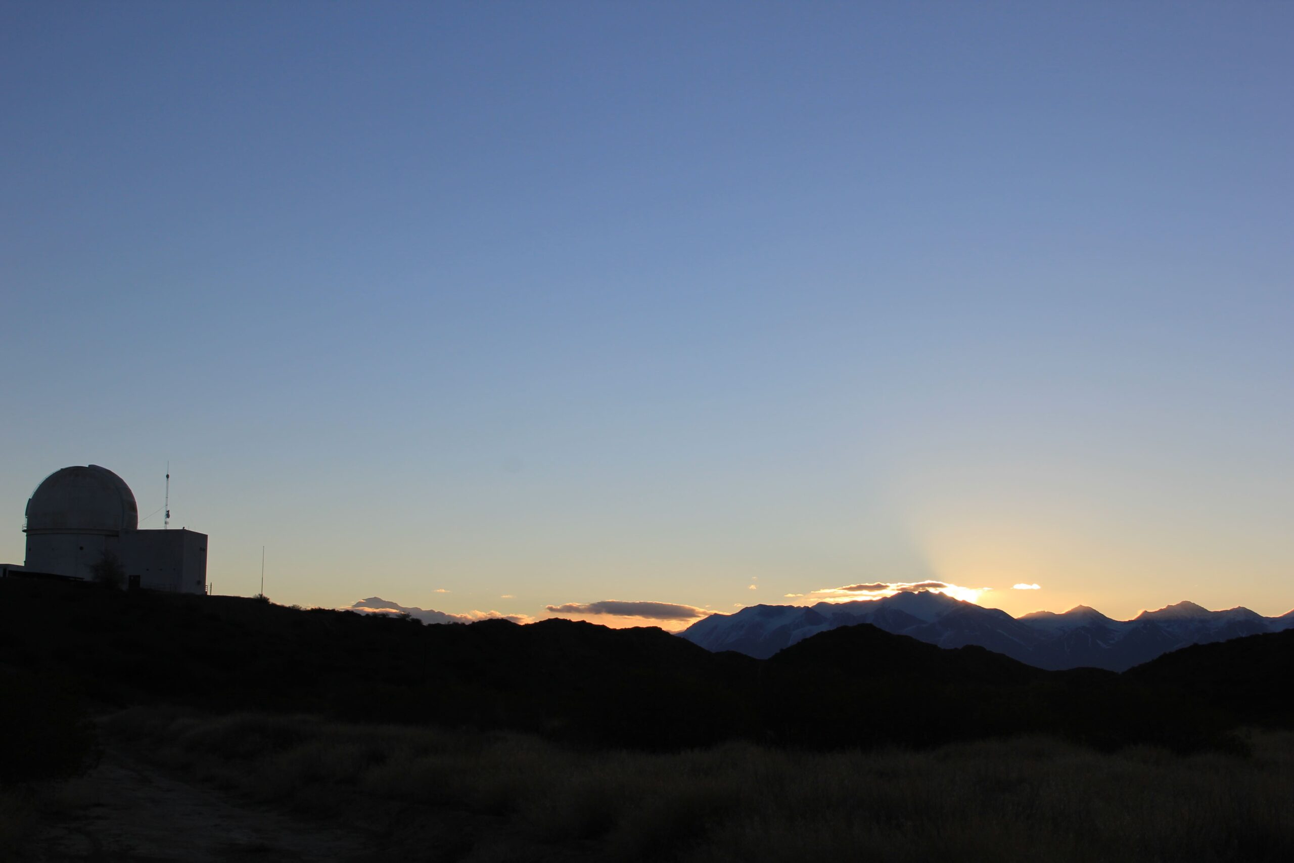 Observatorio en el Parque Nacional El Leoncito